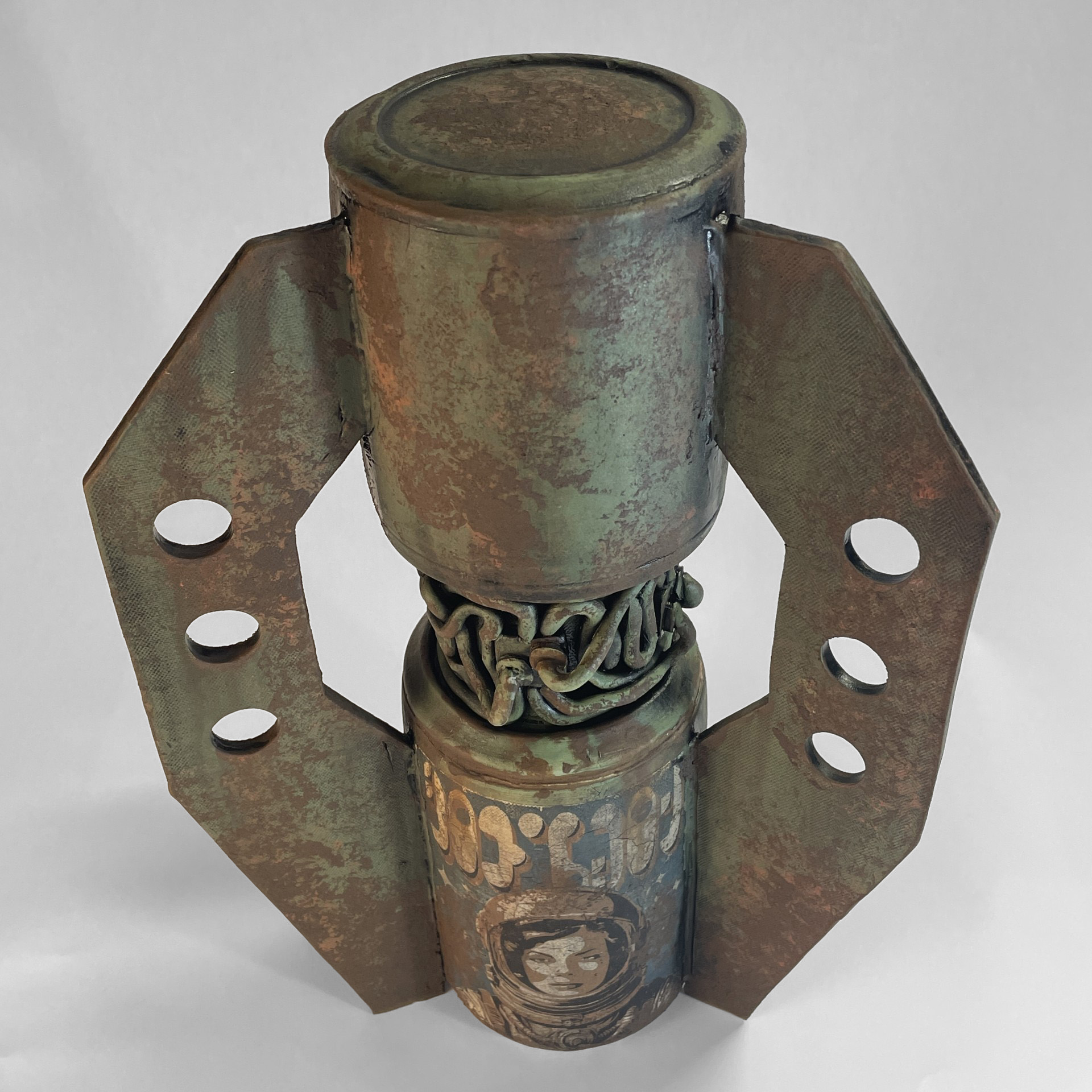 Artifact - A sci-fi inspired ceramic sculpture