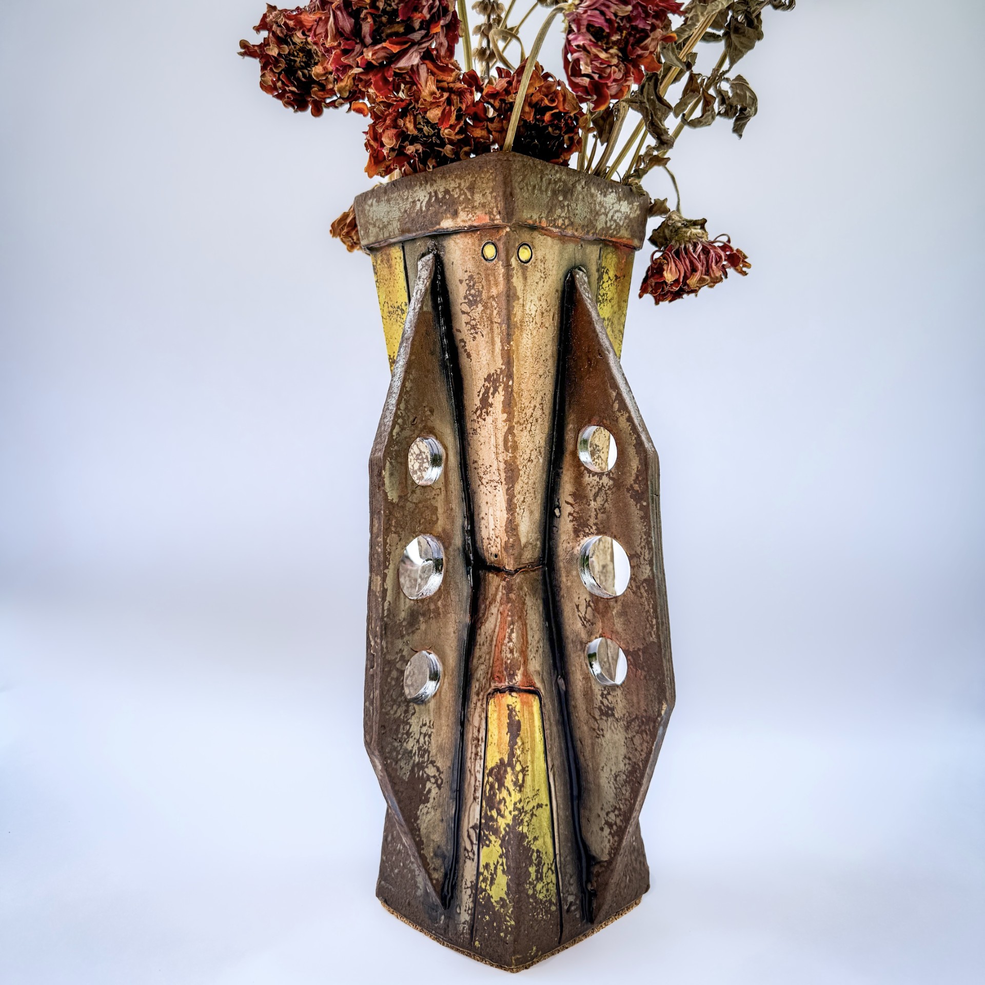 SPR 0425 - A ceramic sculpture exploring systematic classification